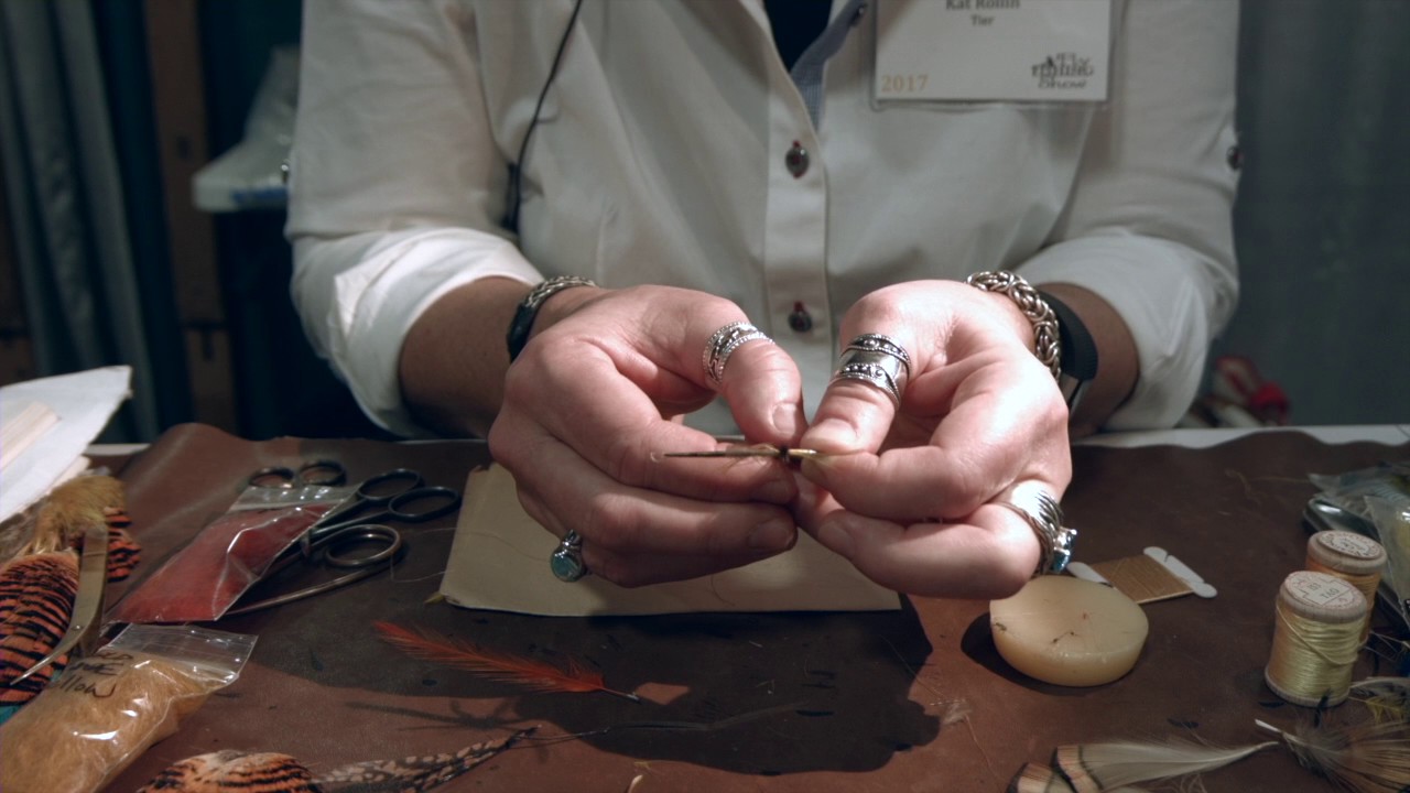 Tying a Salmon Fly with No Vise Pt 2