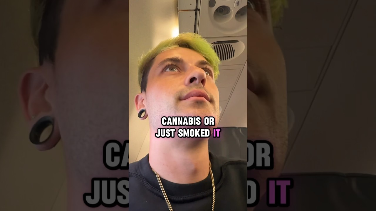 Flight refuses to take off because of the smell of weed