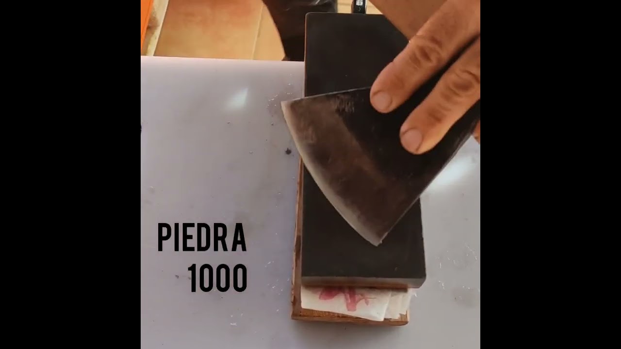 Elidio De Pazos, Cómo afilar un hacha con una lima que tiene el  filo mellado