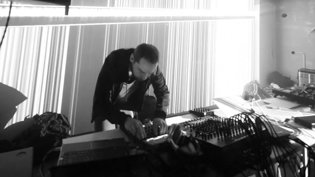 [Constant Value #04 with First Floor Festival] Grischa Lichtenberger