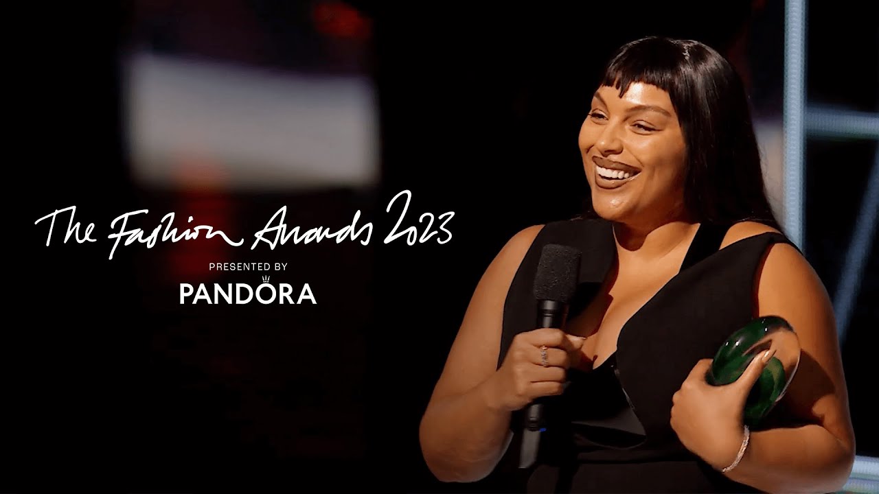 Paloma Elsesser wins the Model of the Year Award | The Fashion Awards 2023