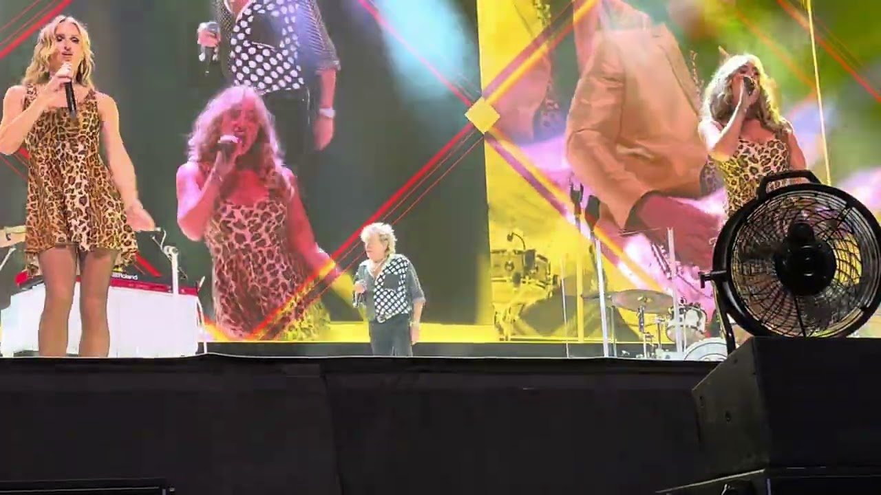 Rod Stewart - Koln -- YOUNG TURKS -- Lanxess Arena - 2 december 2025