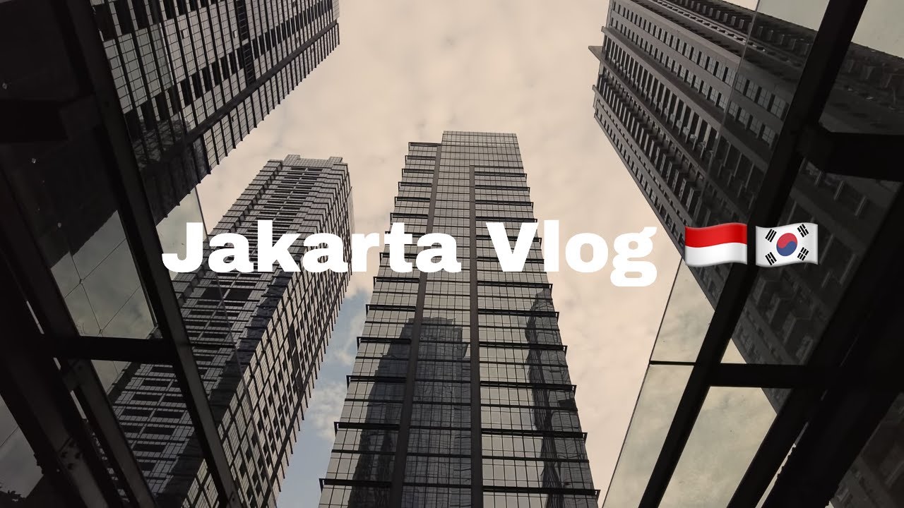 SUB) Korean Jakarta Vlog 🇮🇩 - GBK Stadium workout, Shopping in Ashta, aesthetic vlog | Indonesia