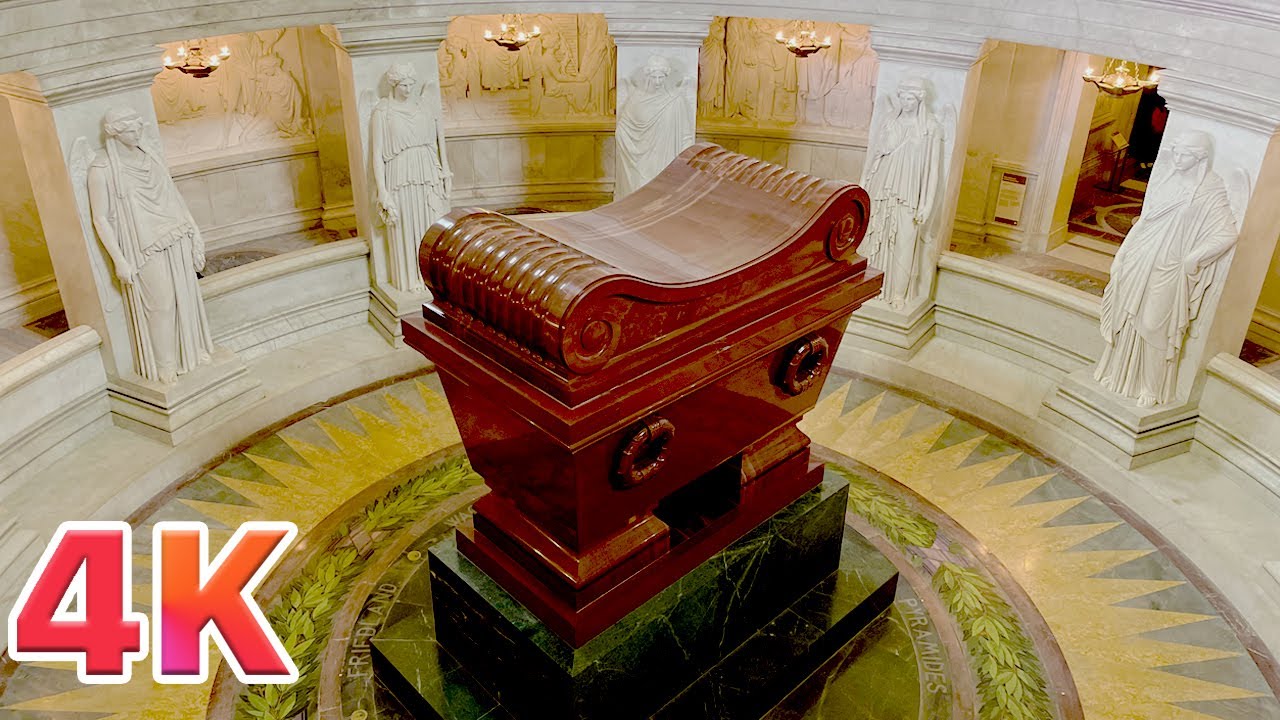 Napoleon's Tomb &mdash; Walk inside the D&ocirc;me of the Invalides #Paris 🇫🇷
