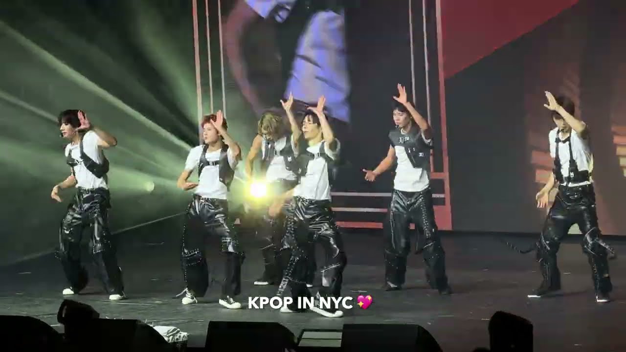 RIIZE 라이즈 [RIIZING LOUD] TOUR IN NEW YORK 2025.11.01: Talk Saxy + Impossible [fancam 직캠]