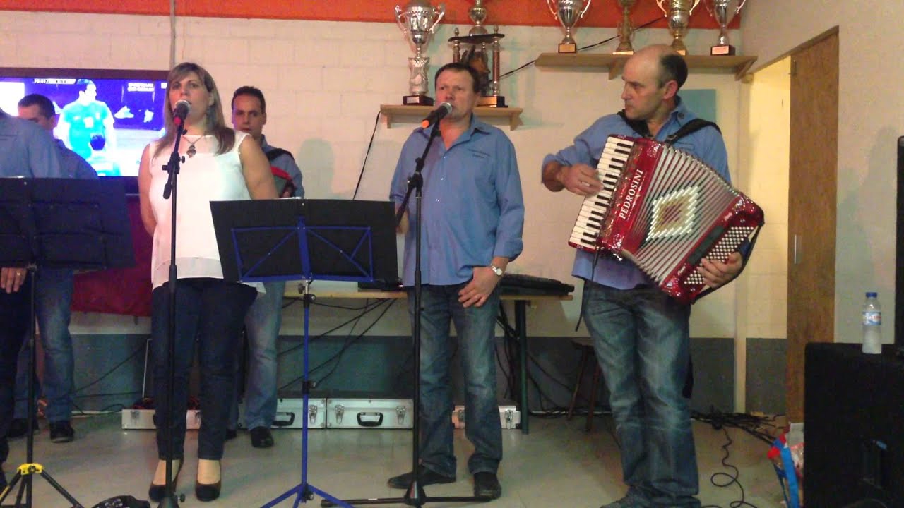 Senhora cegonha - Os Amigos da concertina de Zurich
