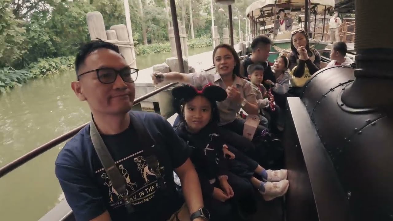 Disneyland Hongkong Jungle River Cruise 02-12-26