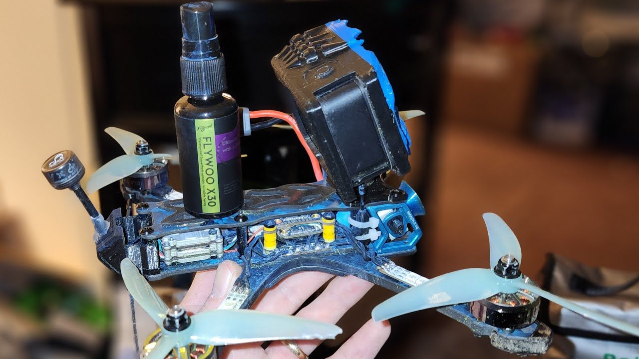 FLYWOO X30, FPV waterproof superhydrophobic spray flight test.