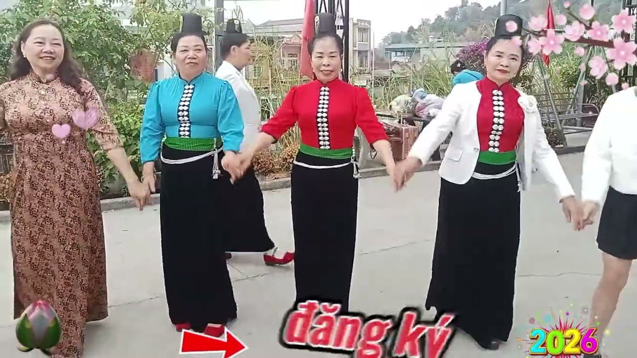 Các bà xinh đẹp đánh chống & múa xòe rất tuyệt vời 💝👍💯