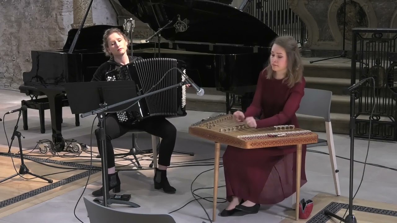 P. de Sarasate Zigeunerweise /  Marie Andrée Joerger, accordéon, Aleksandra Dzenisenia, cymbalum