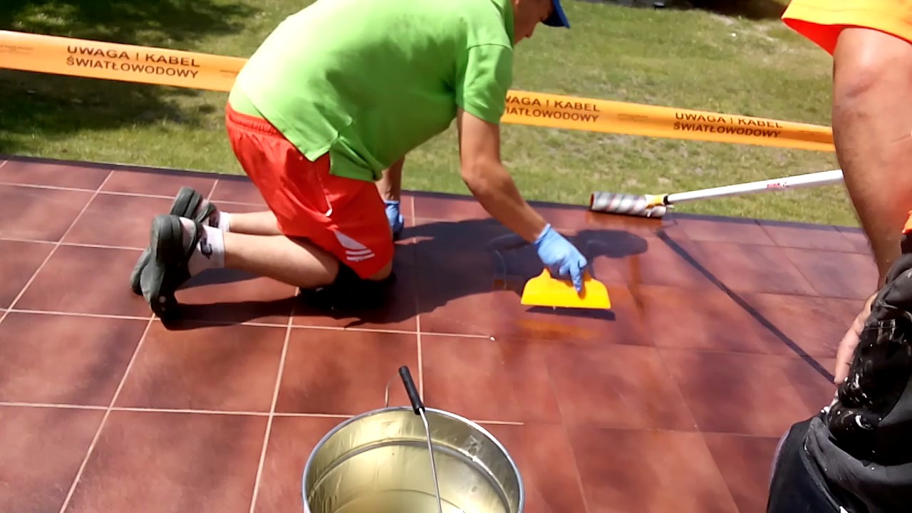 Aplikacja powłoki żywicznej na istniejące płytki ceramiczne PRB JOANNA Police