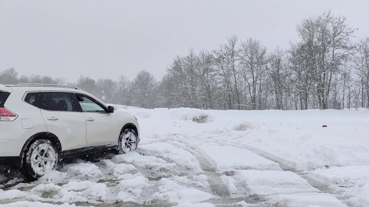 Nissan xtrail t32 4x4i 1.6dci snow Test fwd  with tyres falken hs01 suv eurowinter 225 65 17