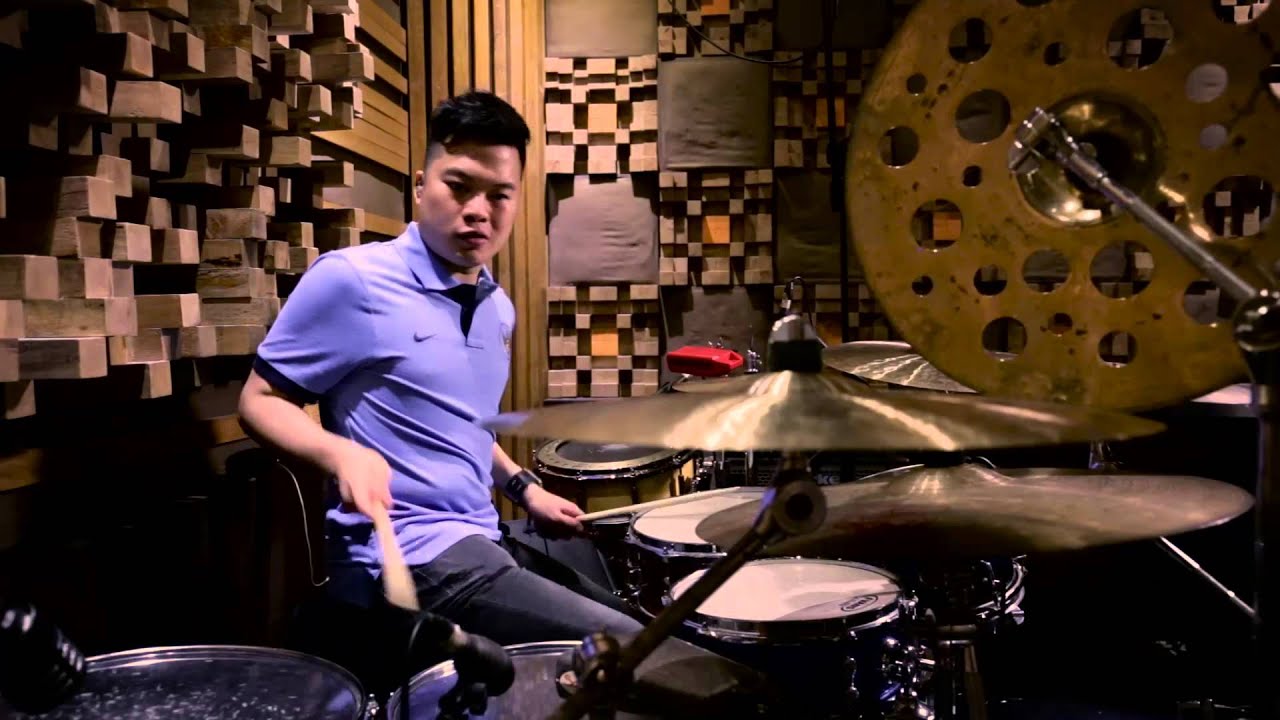 Echa Soemantri - Medley 17815 (Drum Reinterpretation)