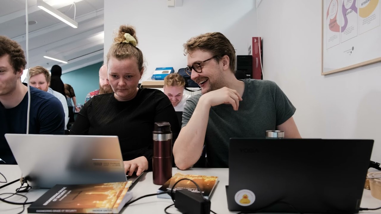 Uddan dig til professionsbachelor i cybersikkerhed på Erhvervsakademi Aarhus