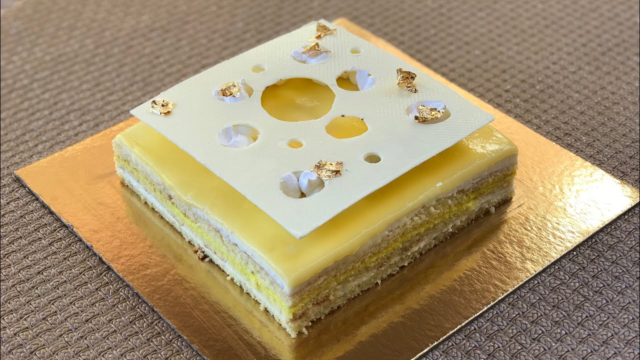 اسهل كيكة عيد ميلاد حضرتها في عيد ميلاد أمي 🎂 كامل عجبهم😍 جربوه ماتندموش (للمبتدئات )