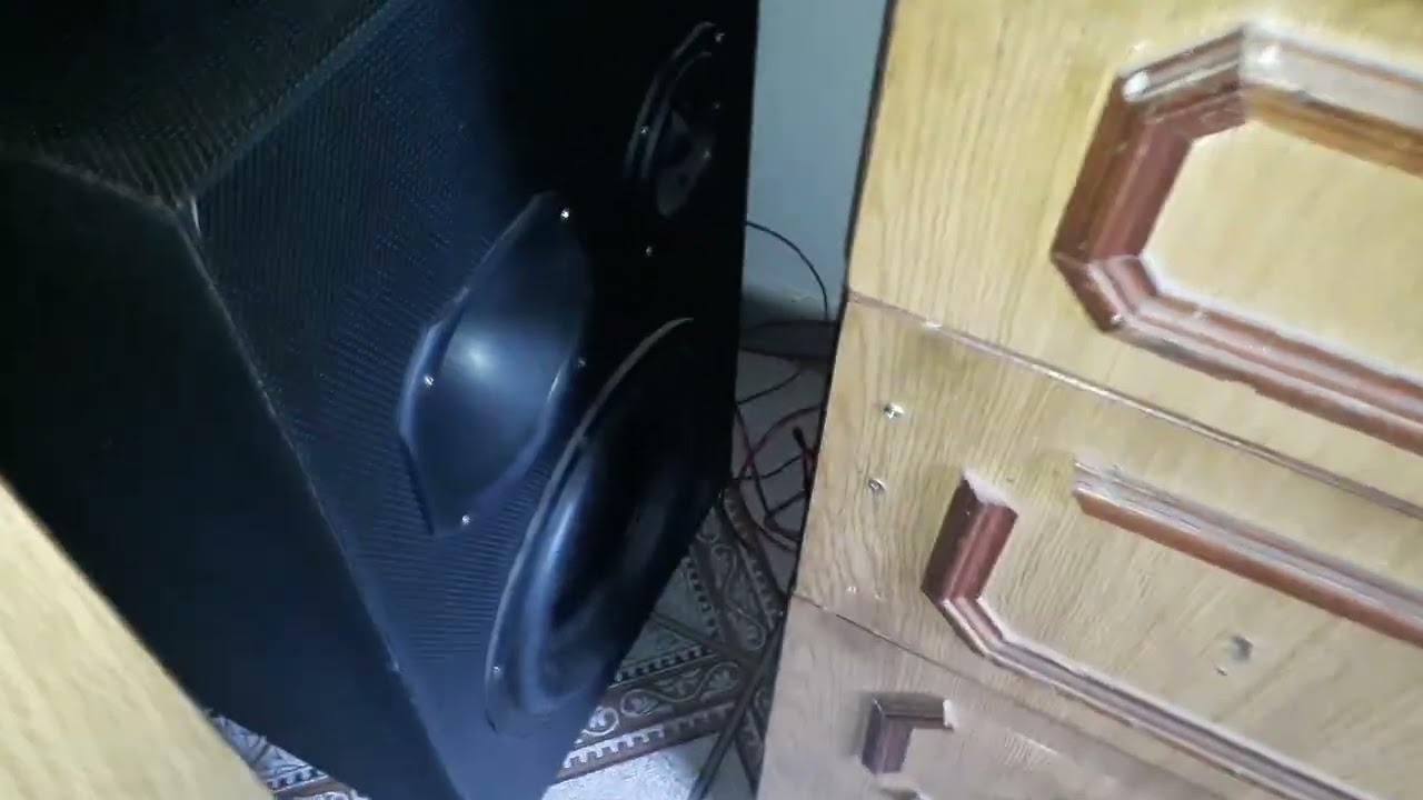 Amplificador wattsom DBS 720 tocando grave de boa 
