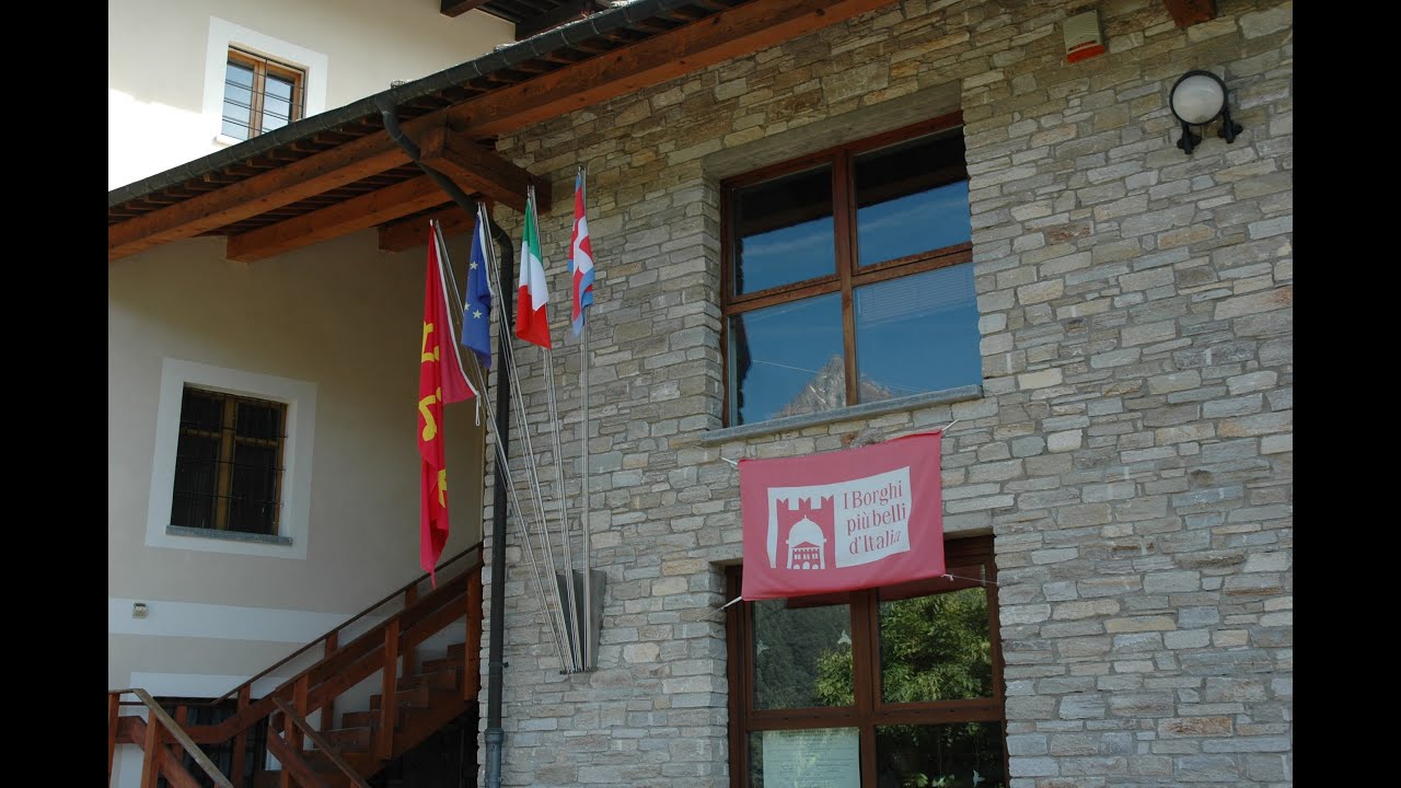 I Borghi più belli d'Italia.  Ostana. (Cuneo)