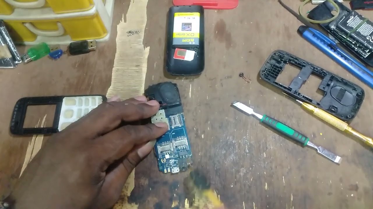 HOW TO CHANGE MIC LAVA A1