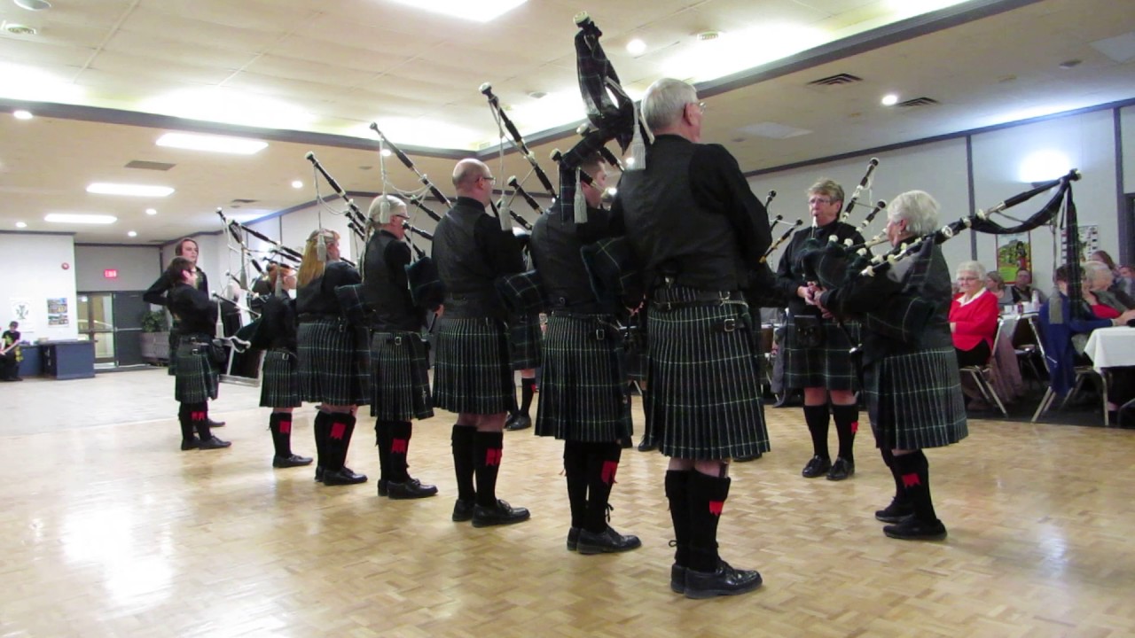 Finale and Auld Lang Syne