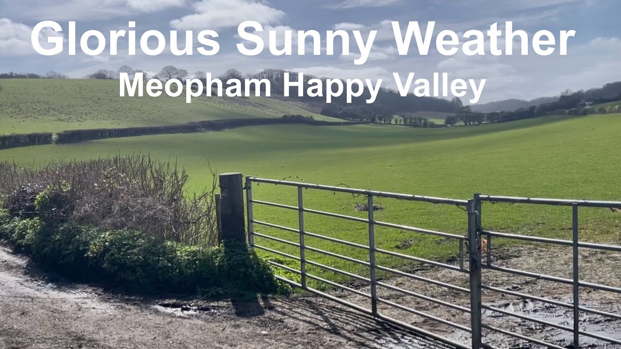 Glorious Sunny Weather in Meopham Happy Valley, Kent - Tue 17/Mar/26