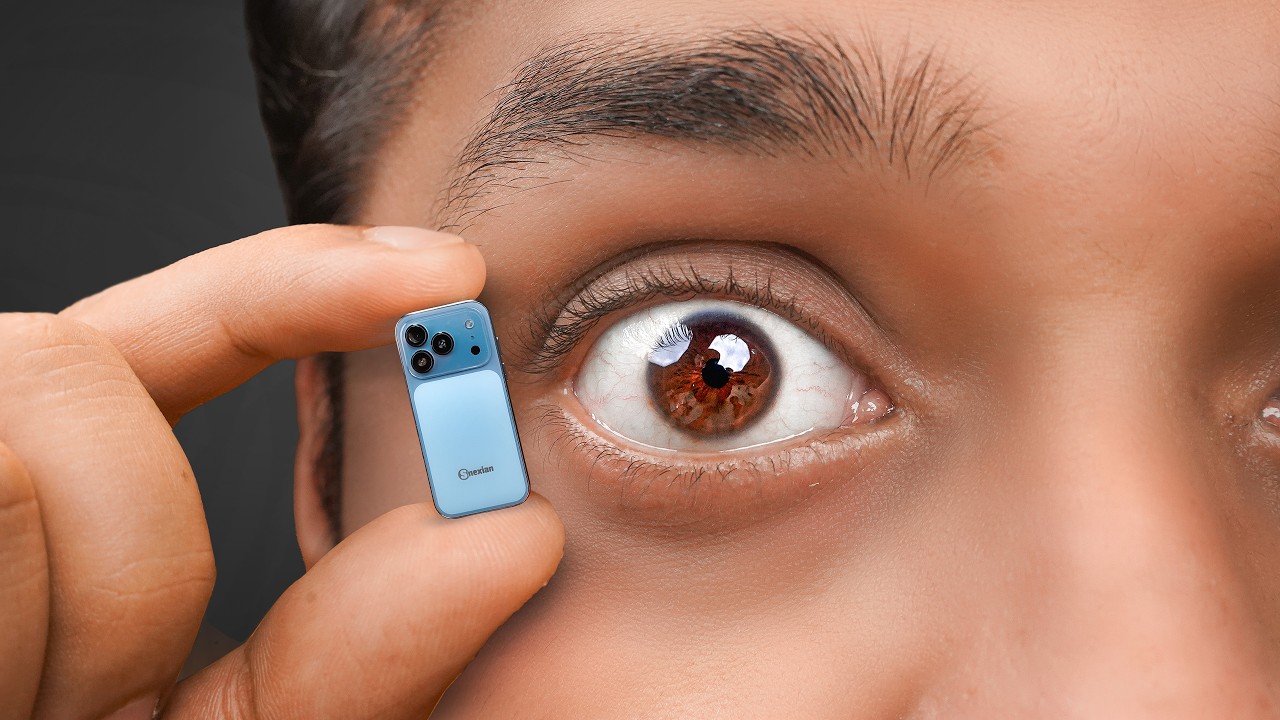 I Tried The WORLD&rsquo;S SMALLEST iPHONE