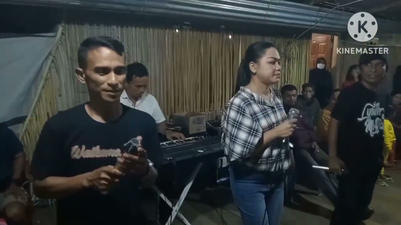 dero malam di desa lonca kulawi kolaborasi toumbo bersaudara & penyanyi, player dero Kulawi