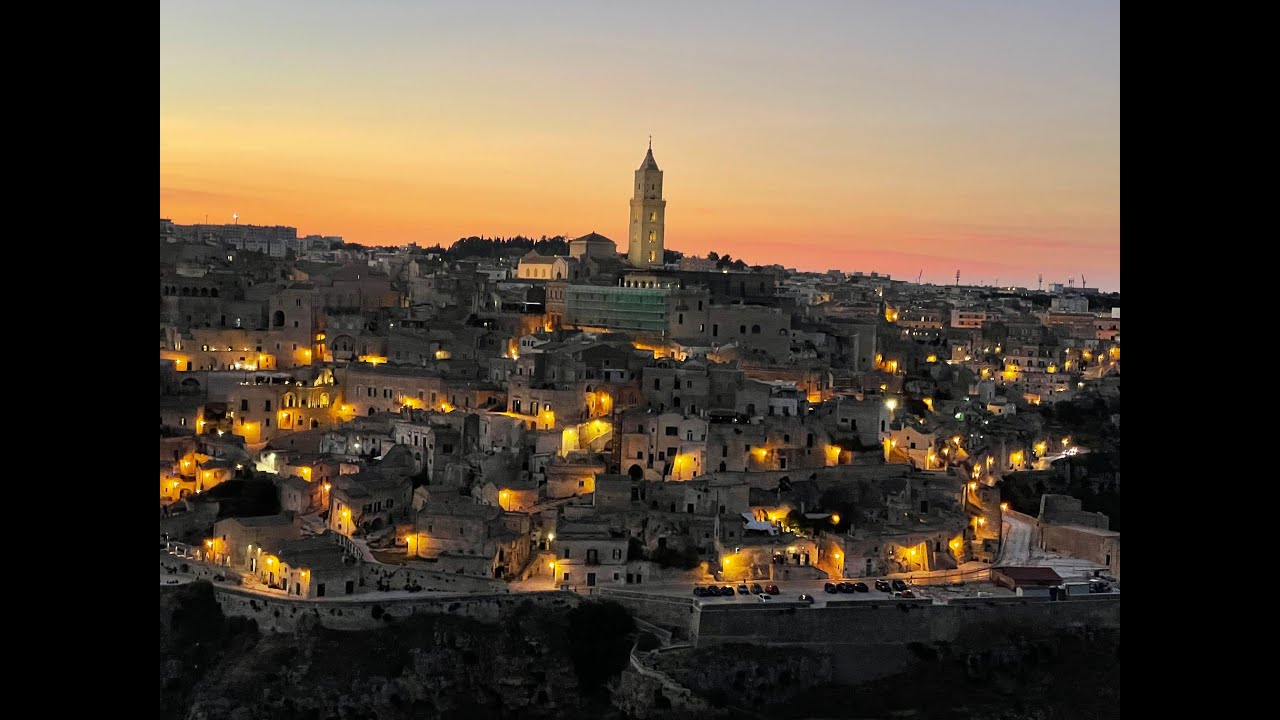 Marlies-Nico-Roxy :-( op roadtrip in VW Camper door Italië: (DEEL6: OTRANTO-LECCE-MATERA-CRACO)