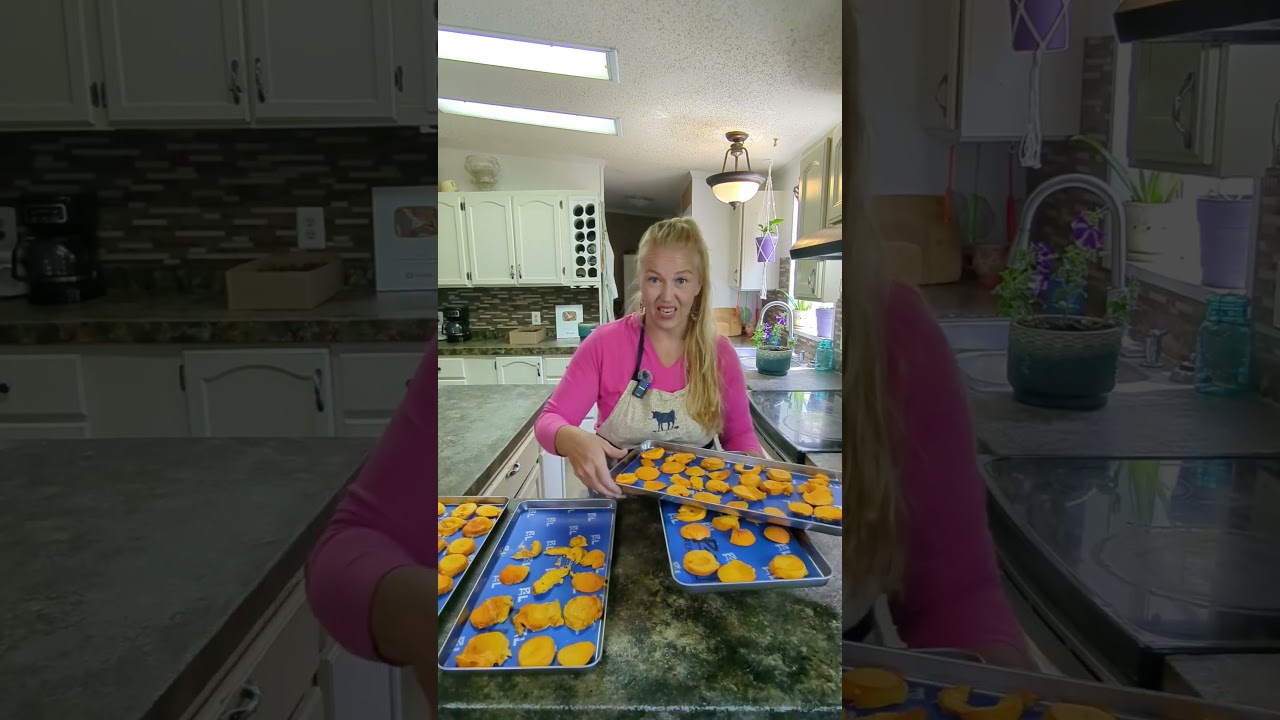 Freeze Dried Apricots!#freezedriedfood #apricots