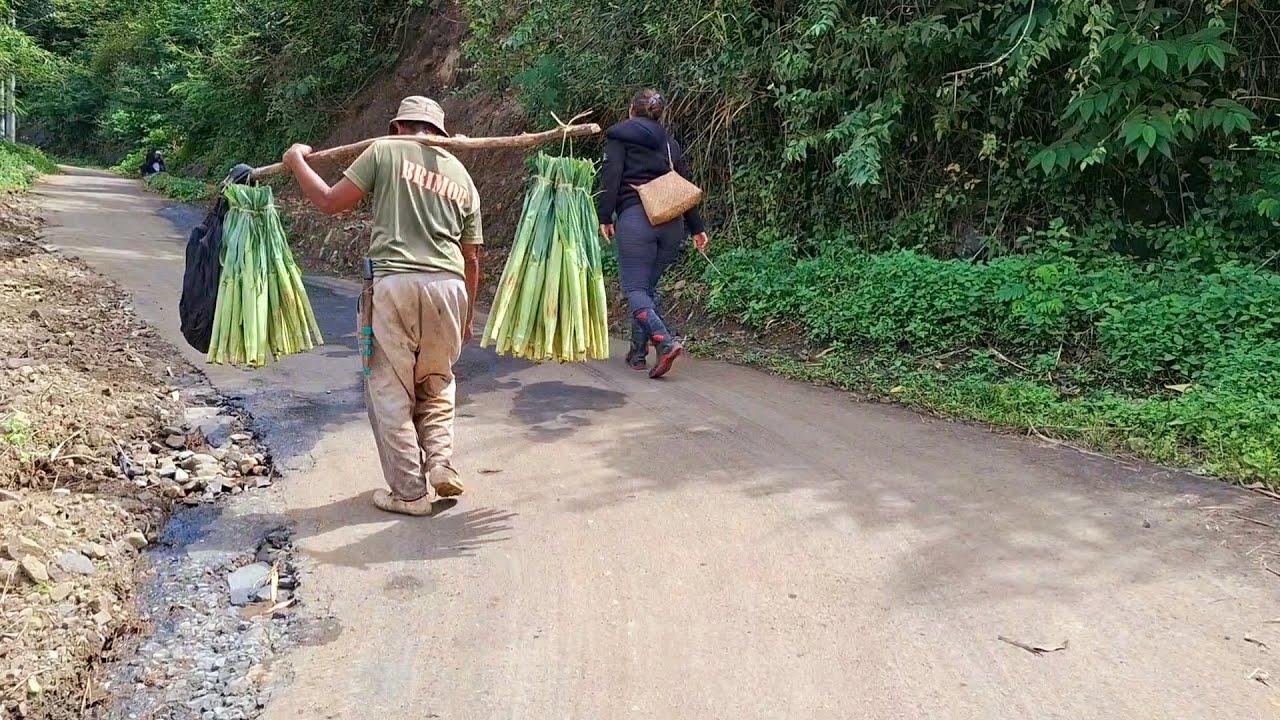 NIKMATnya Makan Bersama Di Kebun,, Suasana Pedesaan Sunda