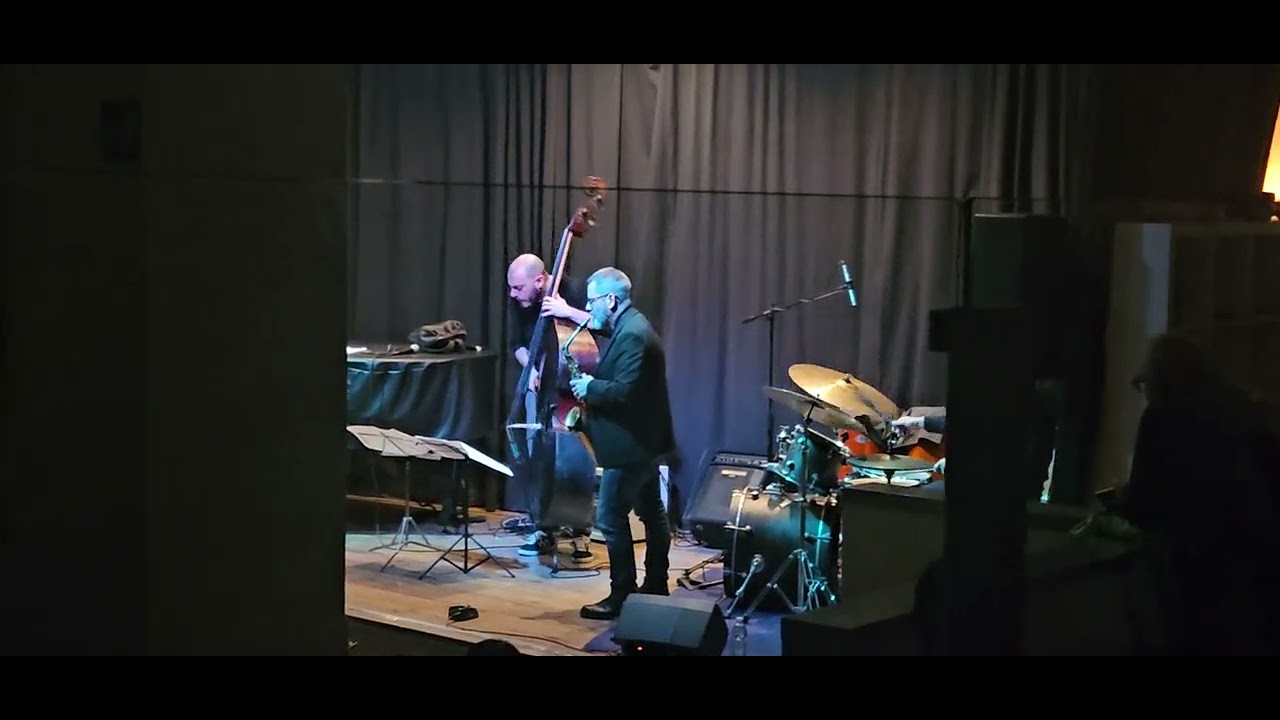 Concerto di Rosario Giuliani trio