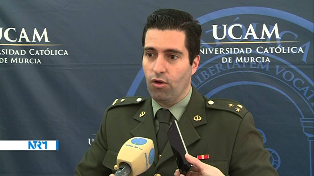 10/03/2016 La UCAM es pionera en Máster en Derecho Militar de nuestro país