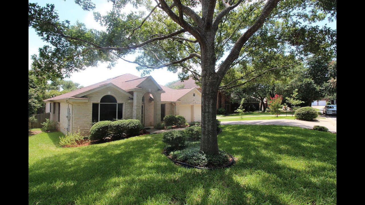 Circle C Single Story Rental Home - Austin Texas