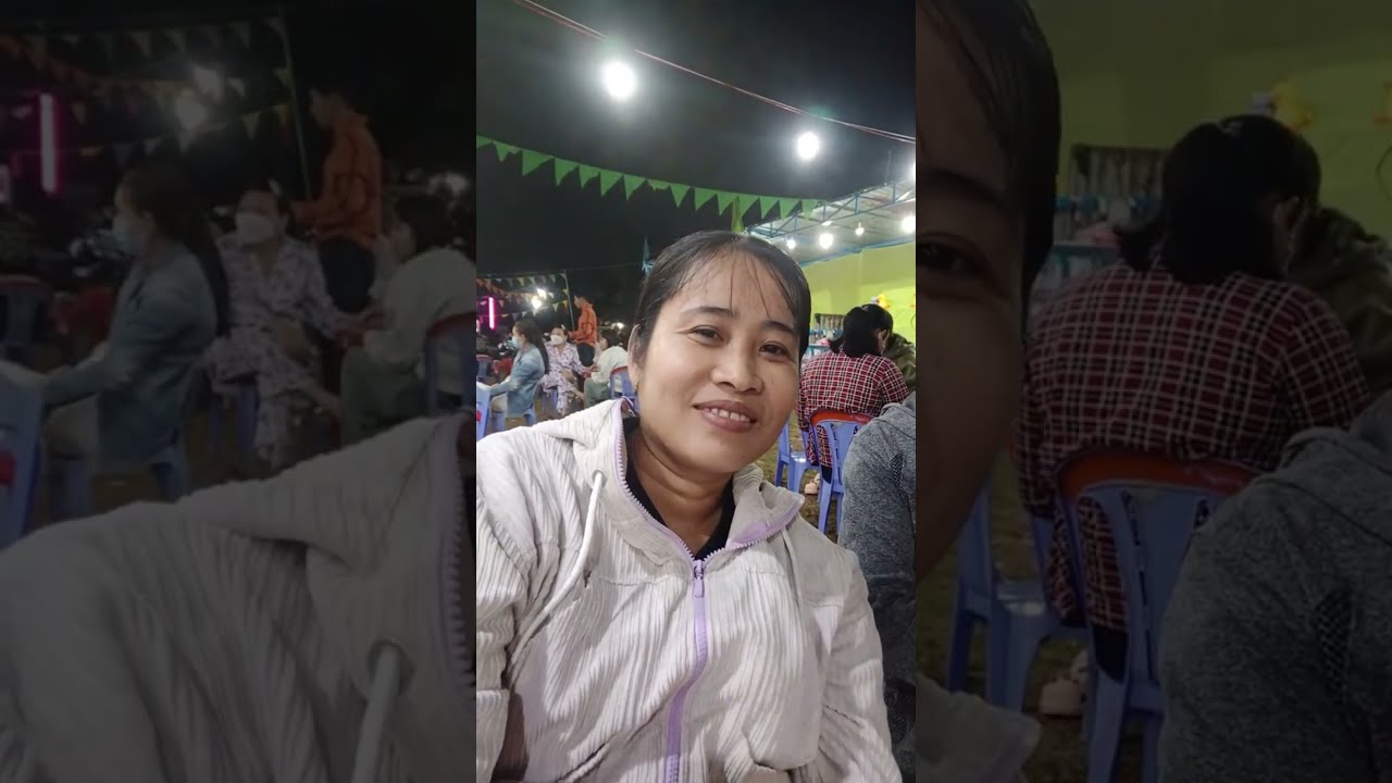 Út Tuyền Vlog  đang phát trực tiếp!