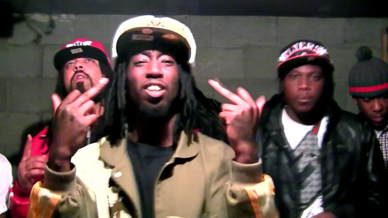 Pour le Cash - Pupdat Lucciano Mobsterz