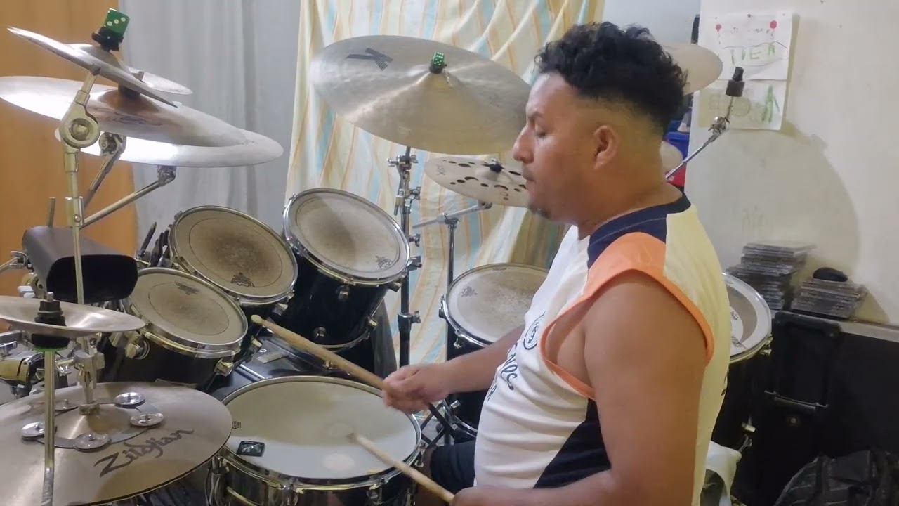 Playing man