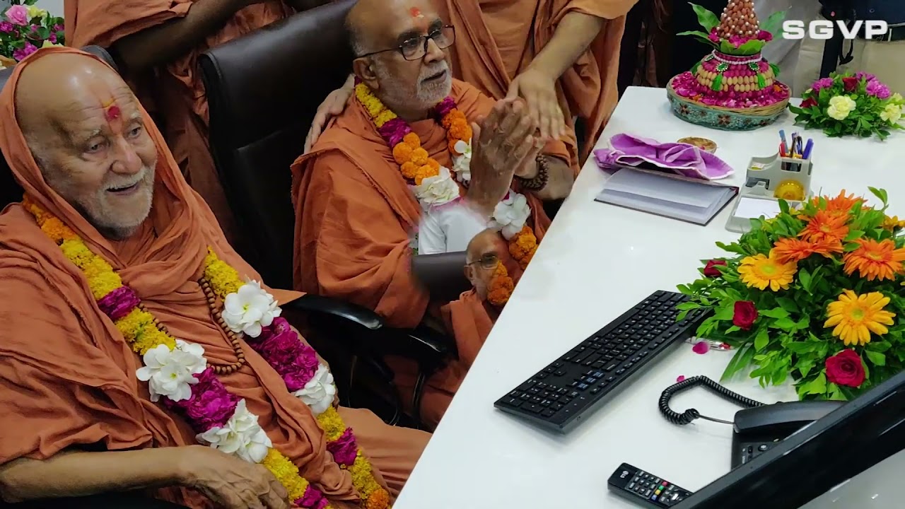 HAPPY 84th BIRTHDAY PUJAY PURANI SWAMI - SGVP GURUKUL