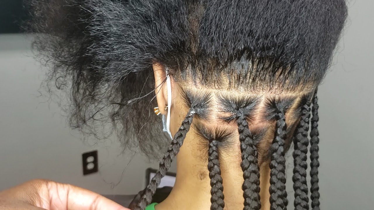 KNOTLESS BOX BRAIDS