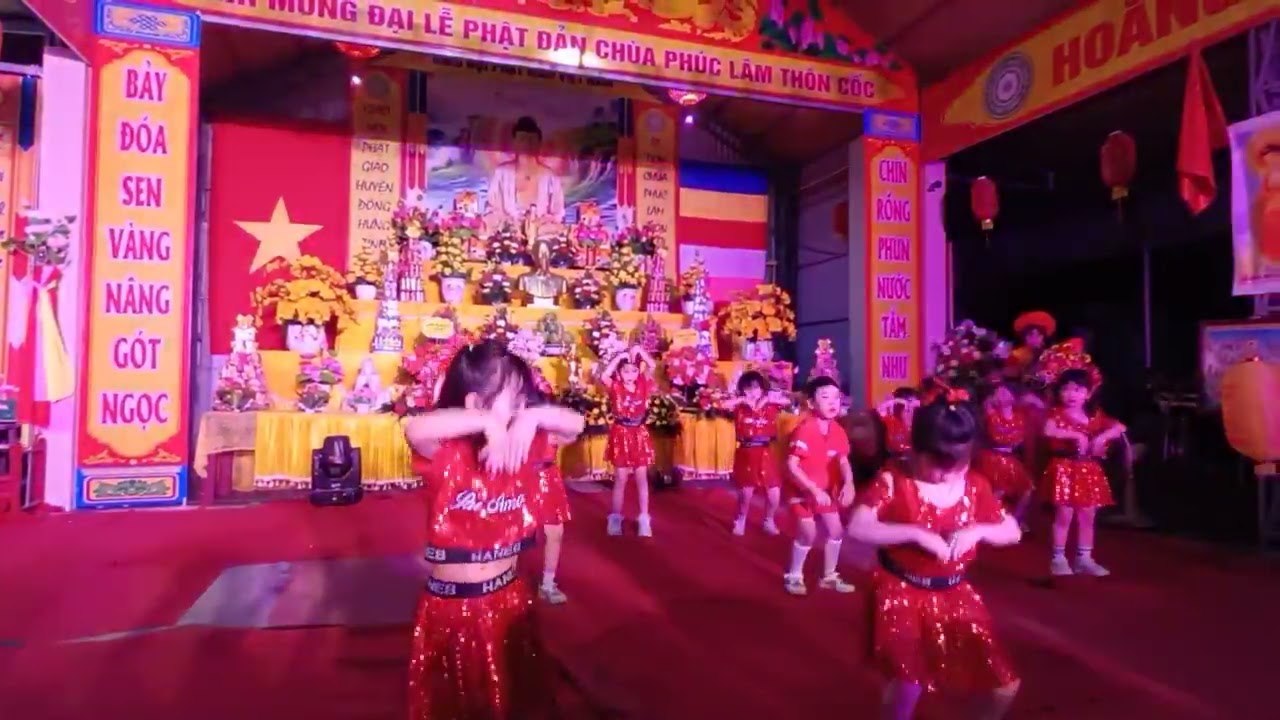 Văn nghệ mầm non 