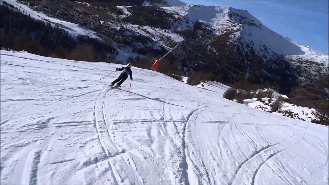 Skiing - A Thousand Ski Turns on the Slopes of Sestriere