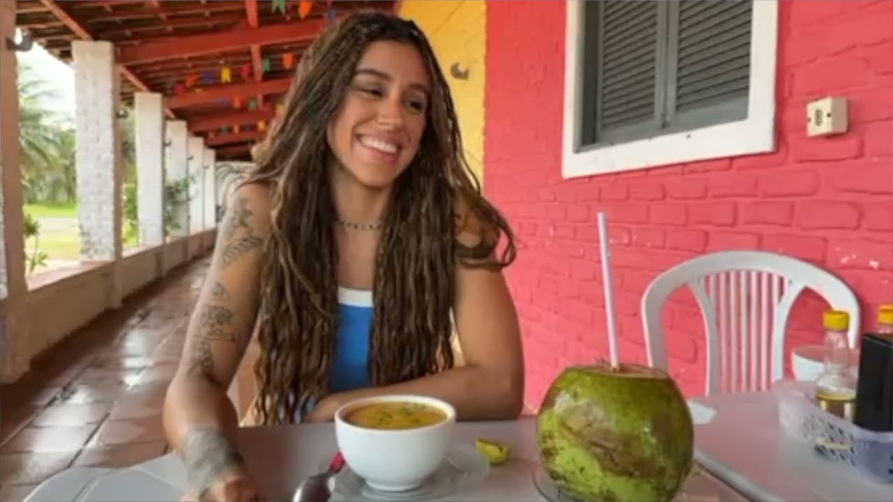 Cami Santiz ft. Totô de Babalong - Amor Por Telepatia Versão Estendida (Clipe Oficial)