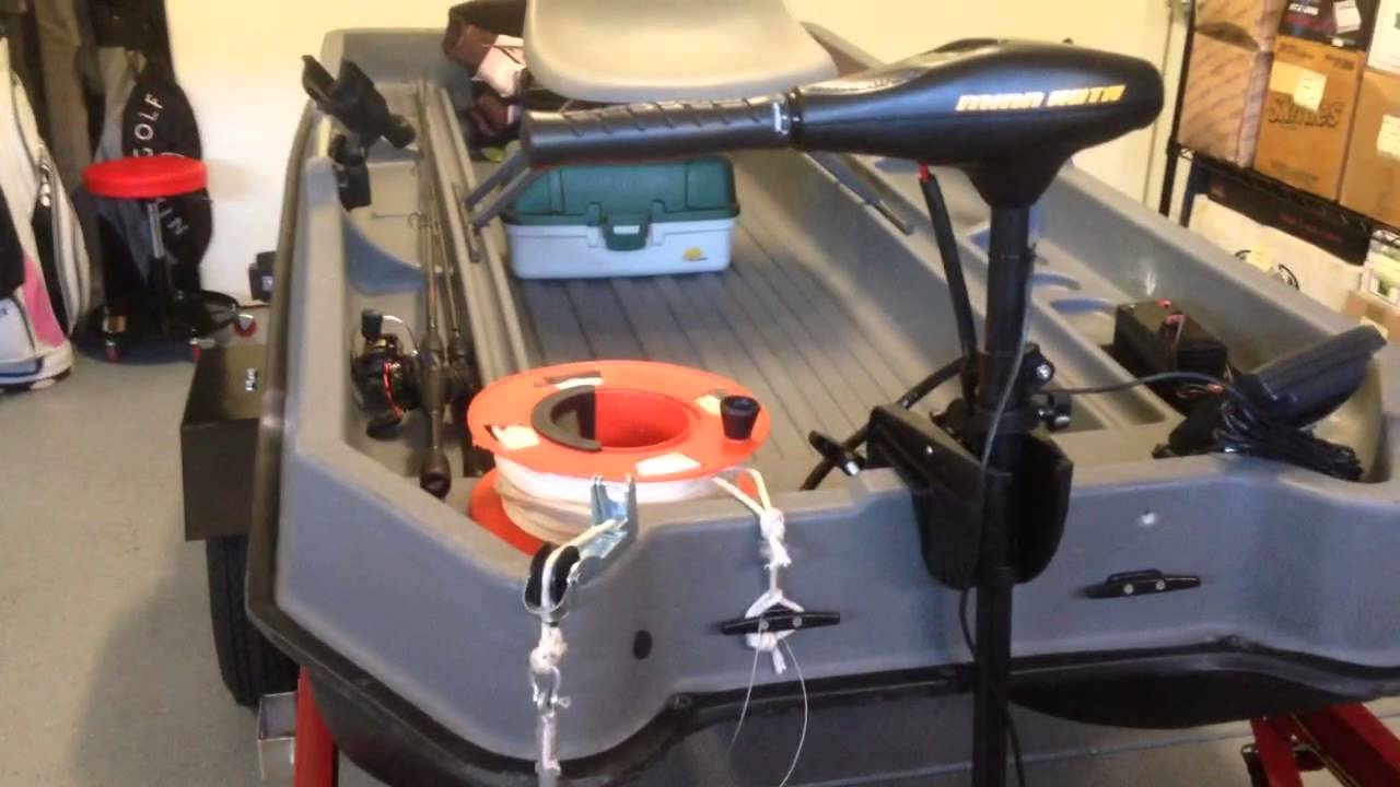 2012 Sun Dolphin Sportsman Mini Bass Boat
