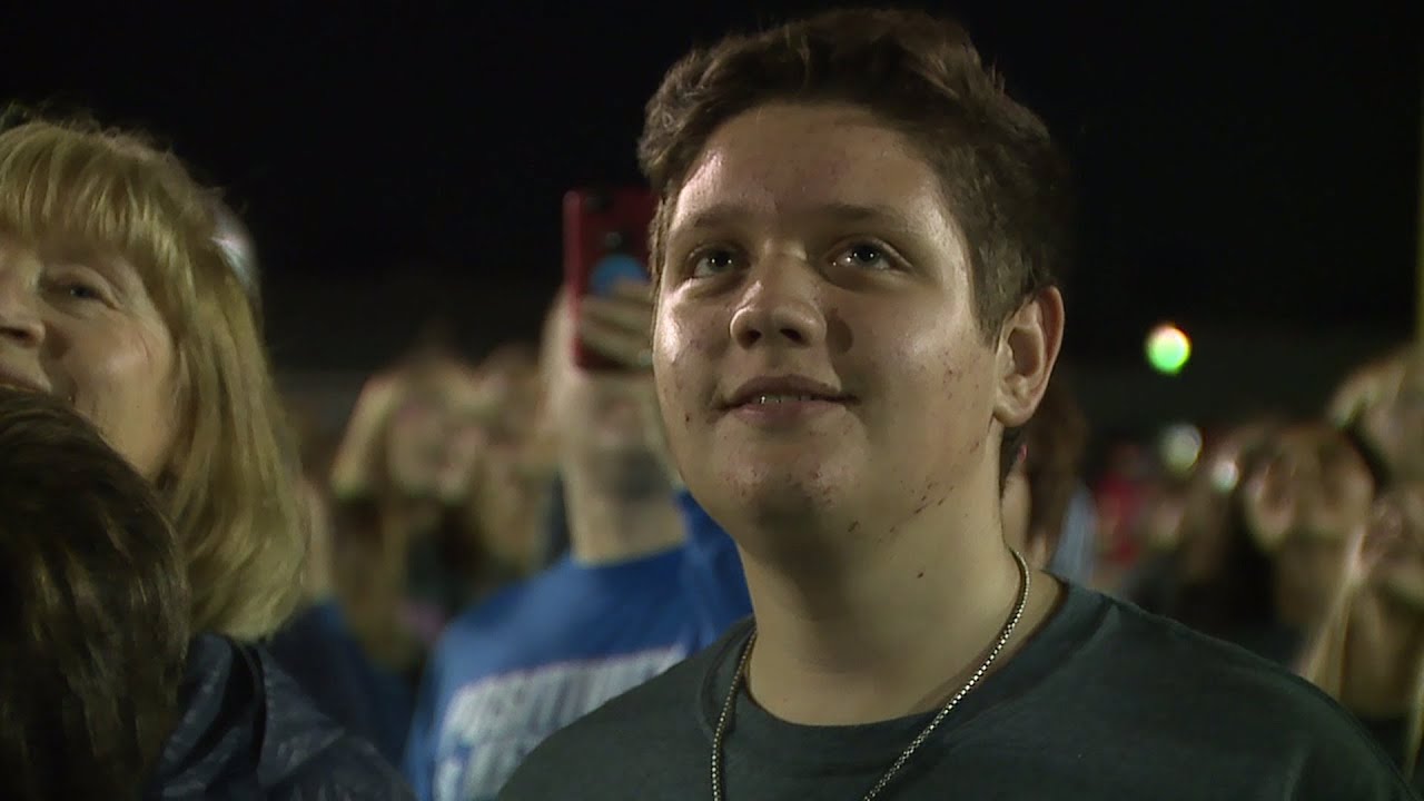 Rival Teams Honor Student Battling Brain Tumor at Football Game
