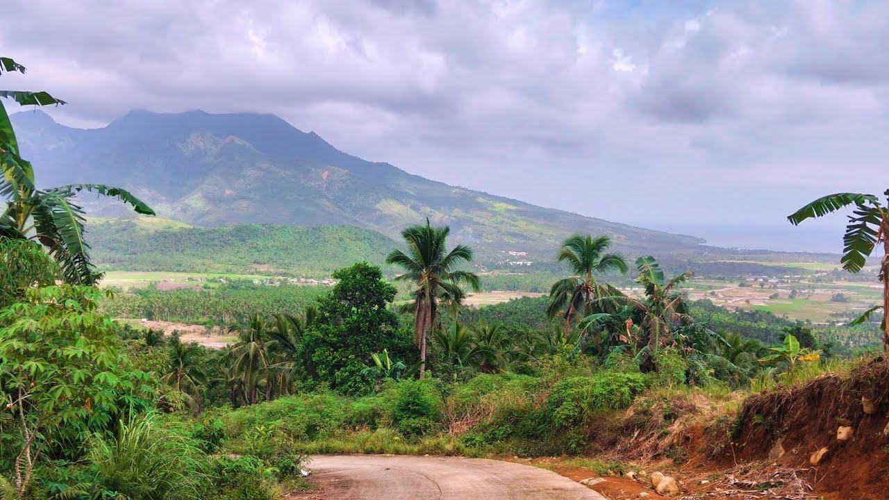 Caibiran, Biliran Island 🏝️ | matarik na daan paakyat and pababa | steep mountain, downhill road 
