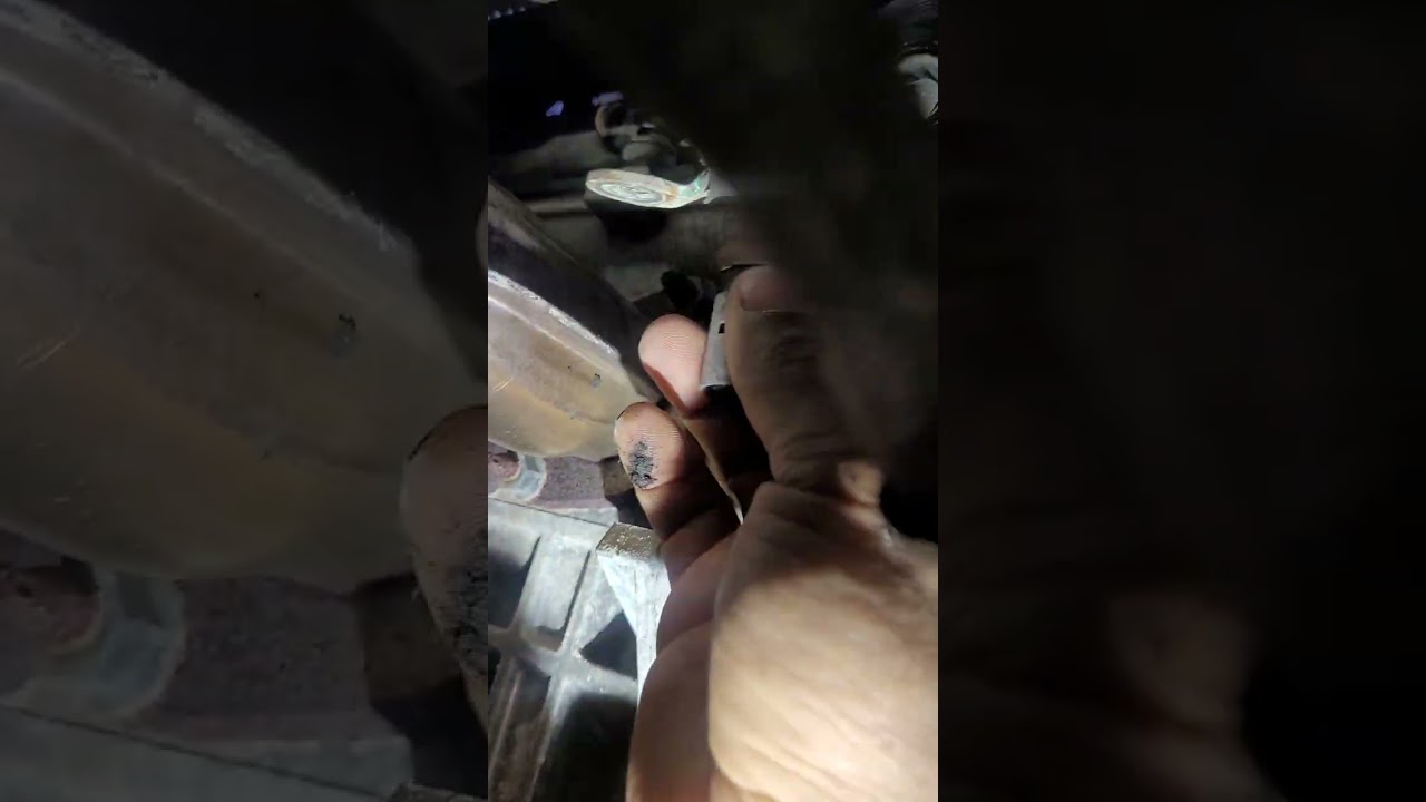 2007 volvo S80 4.4L Alternator 
