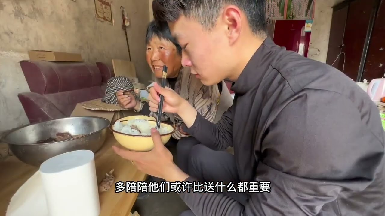 你养我长大，我陪你到老（限流再发一遍 看过的打扰了）#记录真实生活 #我的奶奶 #关爱老人