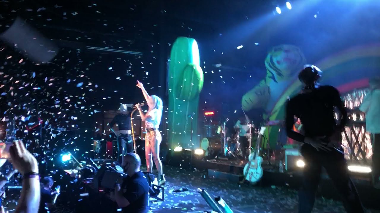 Kesha : Blow (Live) : Dallas, TX
