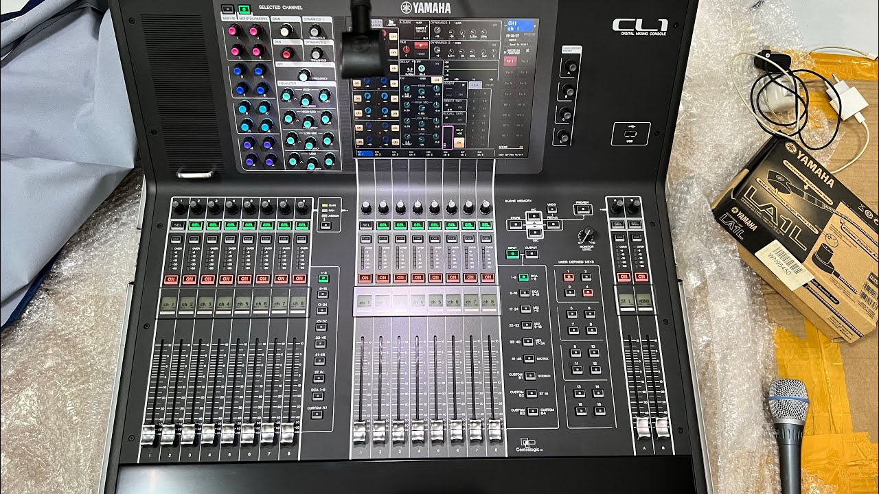 YAMAHA MIXER DIGITAL CL1 ĐẸP CỰC KỲ. AE XEM VIDEO ĐÁNH GIÁ GIÚP E CON NÀY. CẢM ƠN AE. YAMAHA CL1