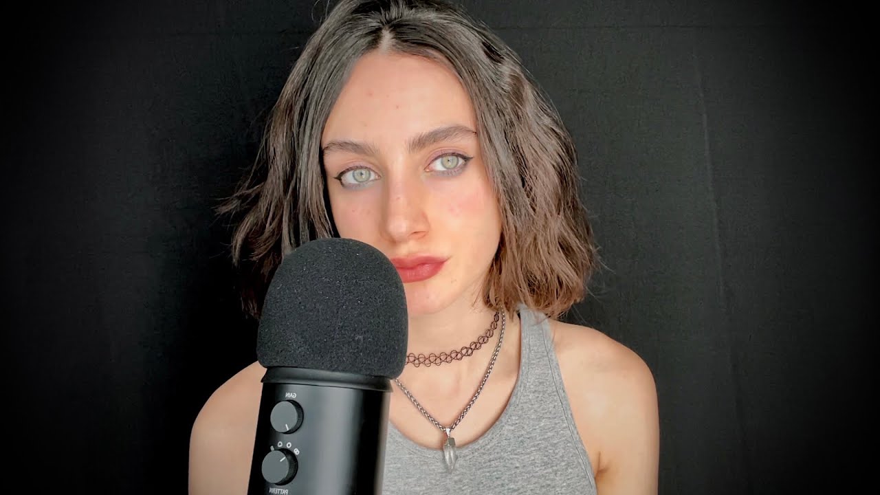 ASMR SUSURROS BIEN CERCA DEL MIC // Asmr Argentina