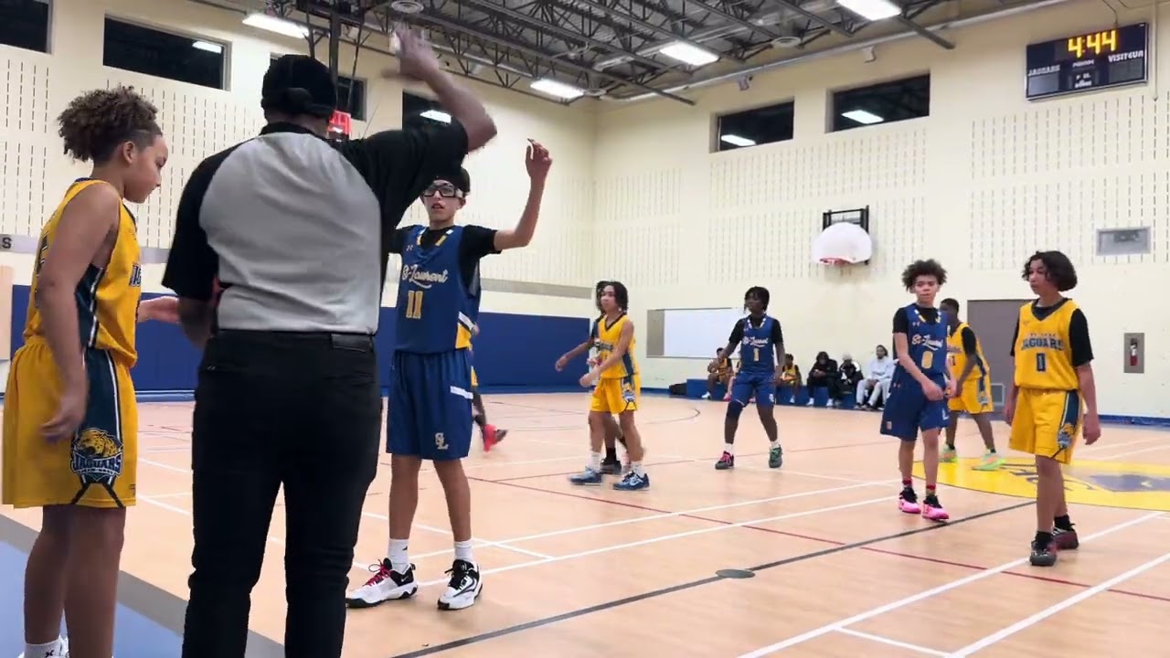 RSEQ Saint-Laurent Express vs École Jean-Grou (Dec 19,2025) Atomes Division