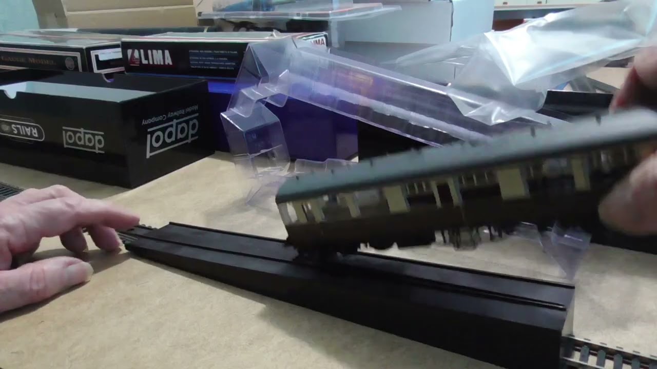 My Model Railway -I try a Black label, and it's NOT a well known alcoholic beverage!!